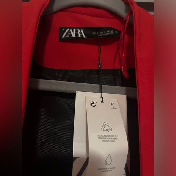 Zara Red Bloggers Favorite Suit never worn in perfect condition - Picture 4 of 14
